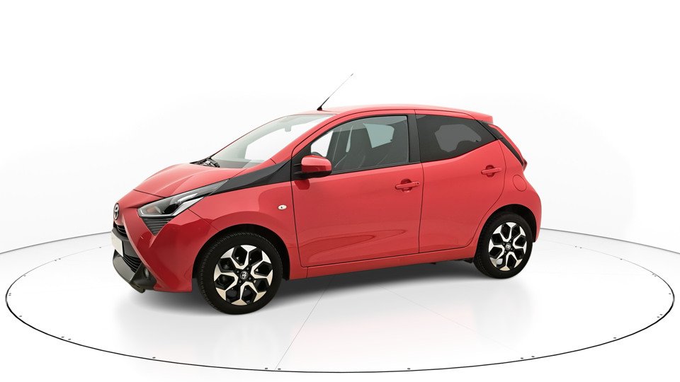 Toyota AYGO 1.0 VVTi 72ch X-PLAY