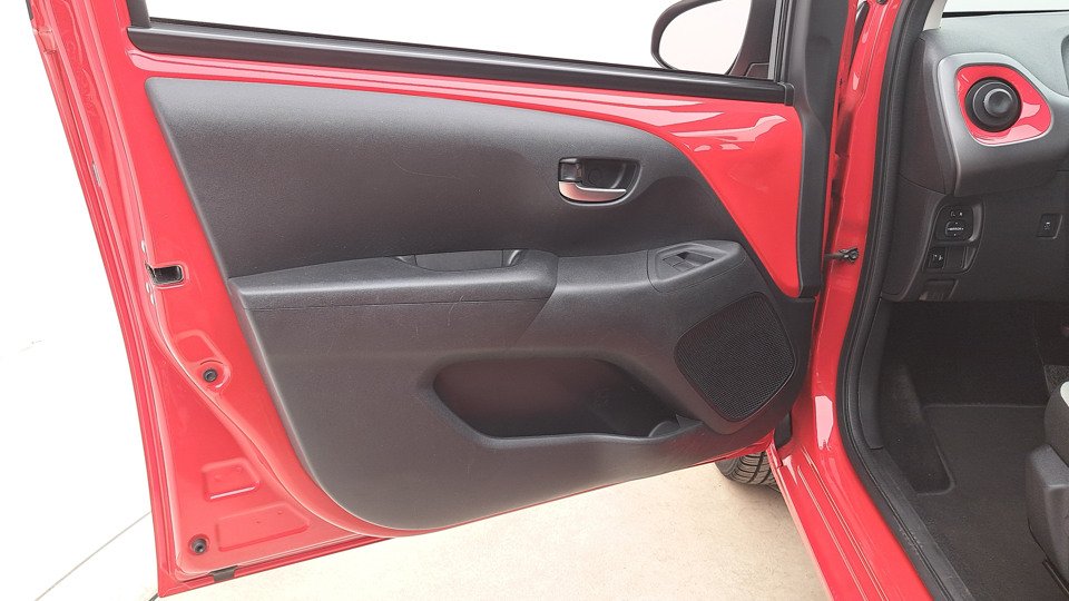 Toyota AYGO 1.0 VVTi 72ch X-PLAY