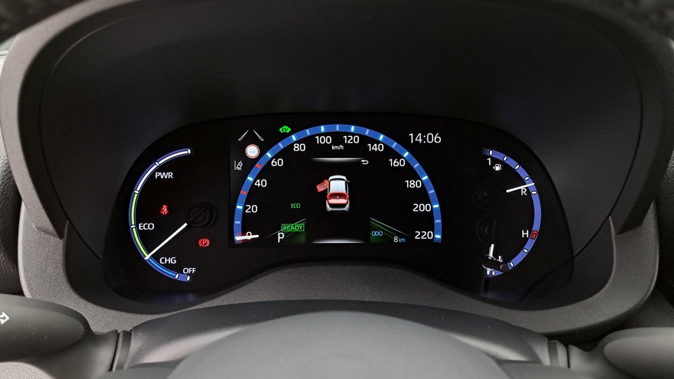 Toyota YARIS CROSS 1.5 Hybrid 130ch DESIGN