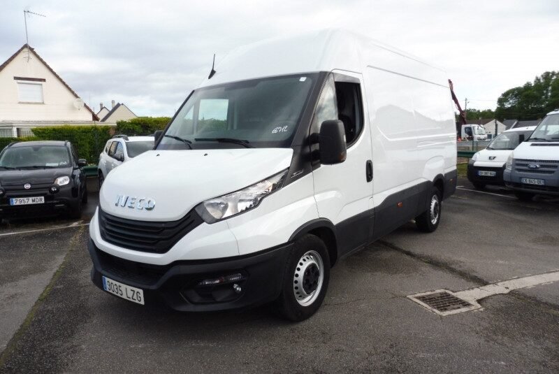 IVECO DAILY 35S FG 35S 12M3 V16 2.3 MJET 156