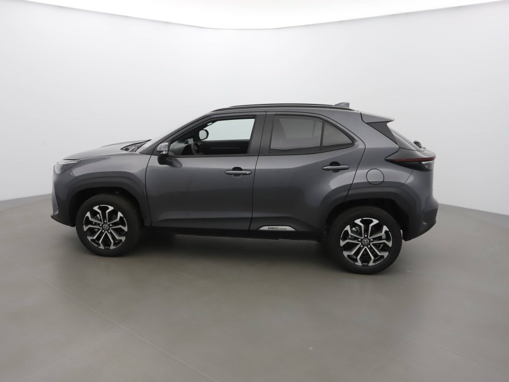 TOYOTA YARIS CROSS 130H DESIGN