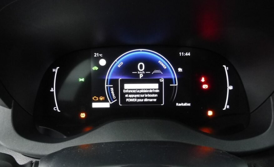 TOYOTA YARIS CROSS 130H DESIGN