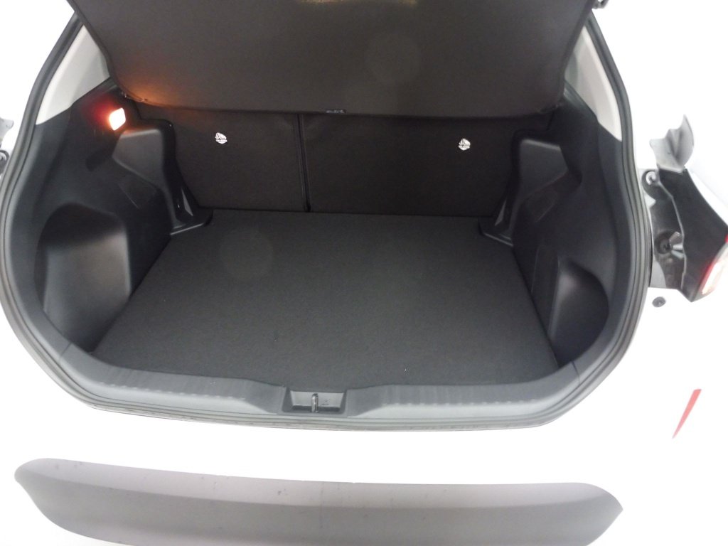 TOYOTA YARIS CROSS 116H DYNAMIC MC24