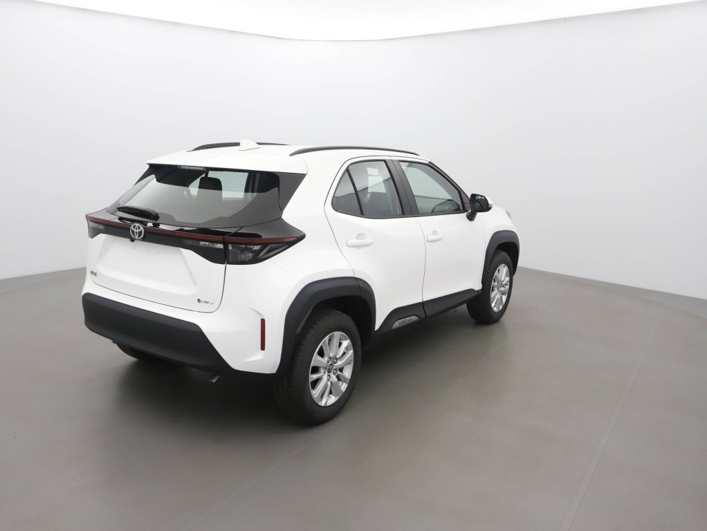 TOYOTA YARIS CROSS 116H DYNAMIC MC24