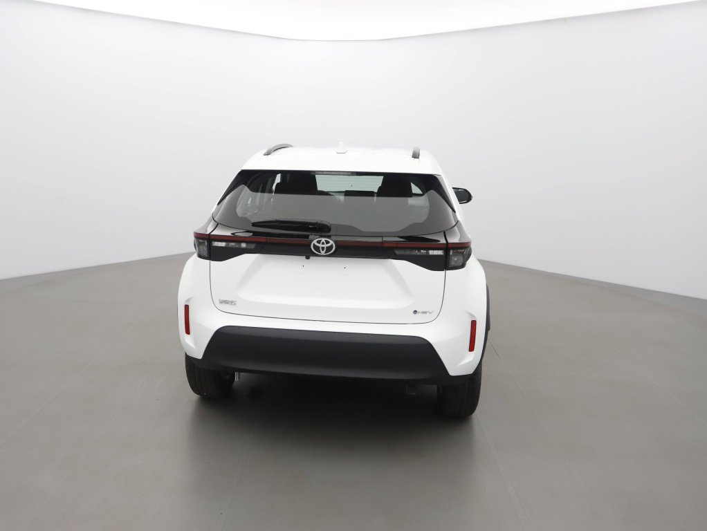 TOYOTA YARIS CROSS 116H DYNAMIC MC24