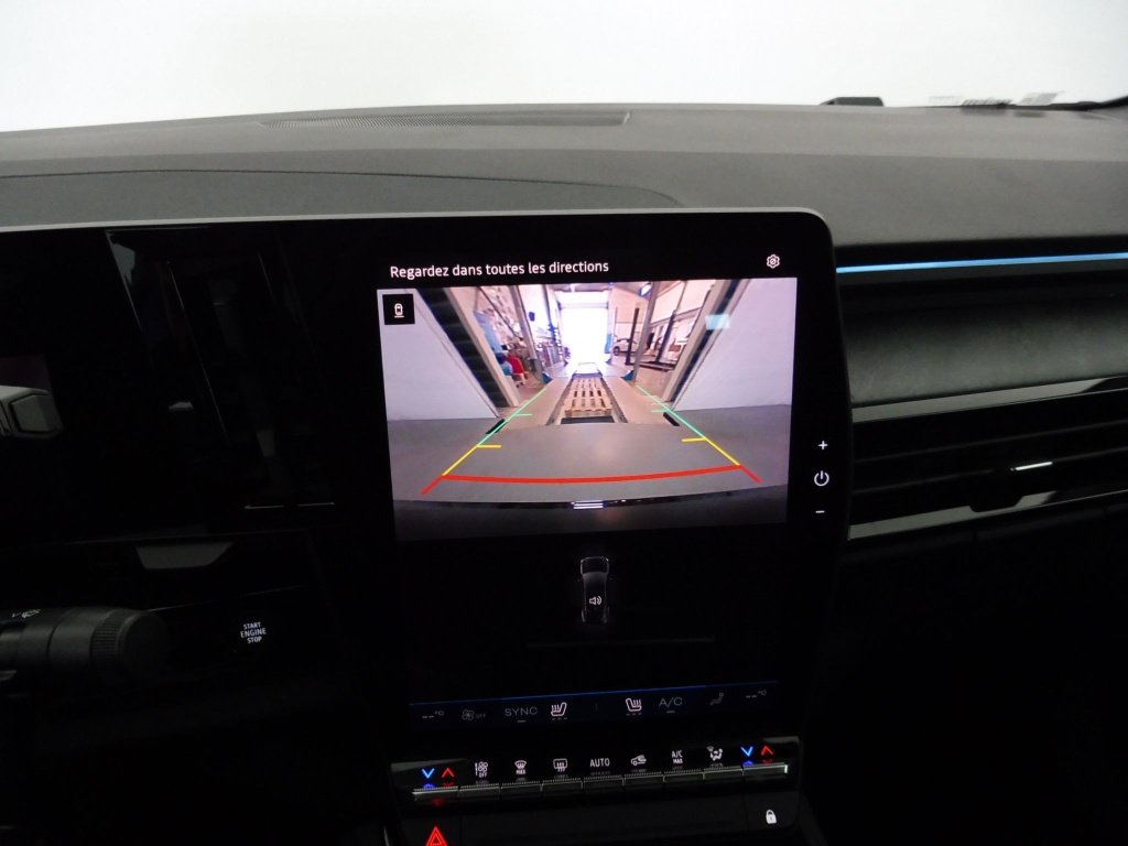 RENAULT RAFALE 1.2 E-TECH FULL HYBRID 200CH ESPRIT ALPINE – 25