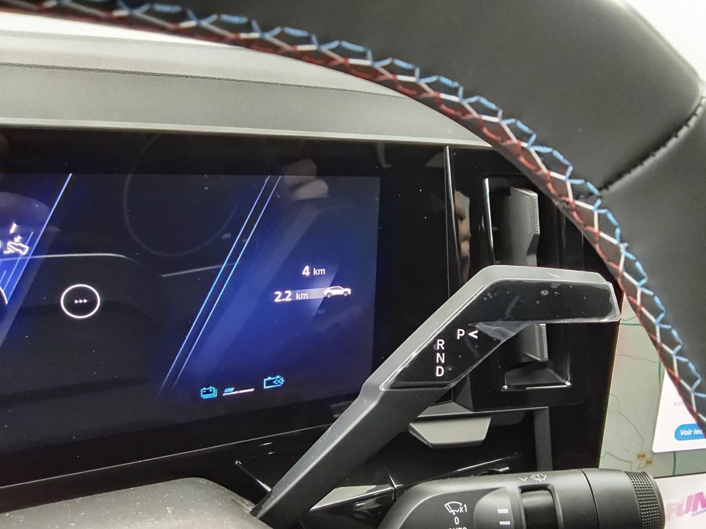 RENAULT RAFALE 1.2 E-TECH FULL HYBRID 200CH ESPRIT ALPINE – 25
