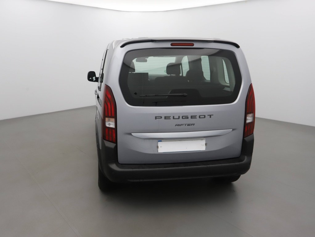PEUGEOT RIFTER TAILLE M – 1.5 BLUEHDI 100CH S&S ALLURE 5 PLACES