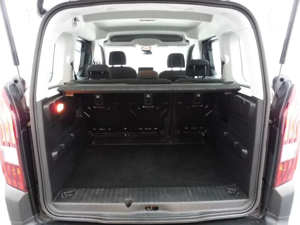 PEUGEOT RIFTER TAILLE M – 1.5 BLUEHDI 100CH S&S ALLURE 5 PLACES