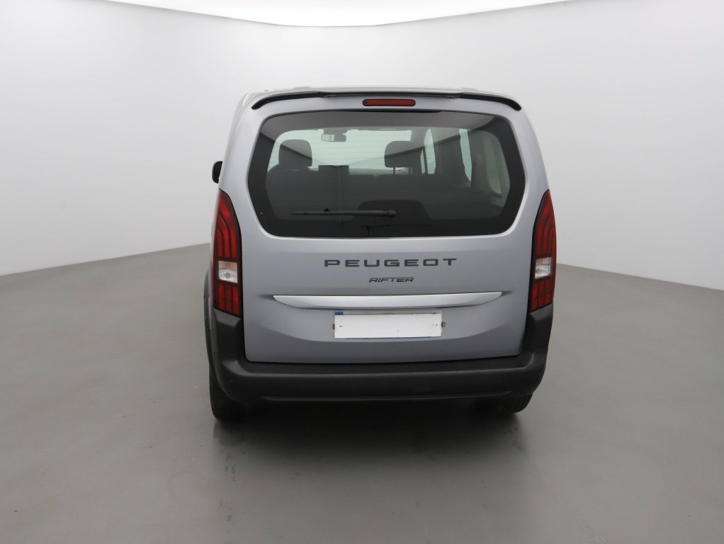 PEUGEOT RIFTER TAILLE M – 1.5 BLUEHDI 100CH S&S ALLURE 5 PLACES