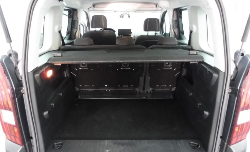 PEUGEOT RIFTER TAILLE M – 1.5 BLUEHDI 100CH S&S ALLURE 5 PLACES