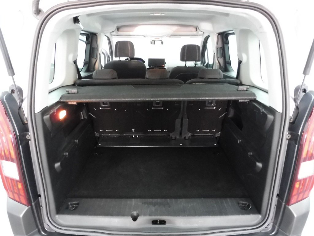 PEUGEOT RIFTER TAILLE M – 1.5 BLUEHDI 100CH S&S ALLURE 5 PLACES