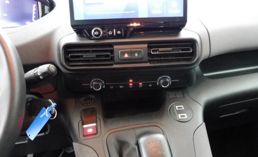 PEUGEOT RIFTER TAILLE M – 1.5 BLUEHDI 100CH S&S ALLURE 5 PLACES