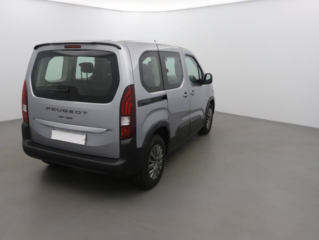 PEUGEOT RIFTER TAILLE M – 1.5 BLUEHDI 100CH S&S ALLURE 5 PLACES
