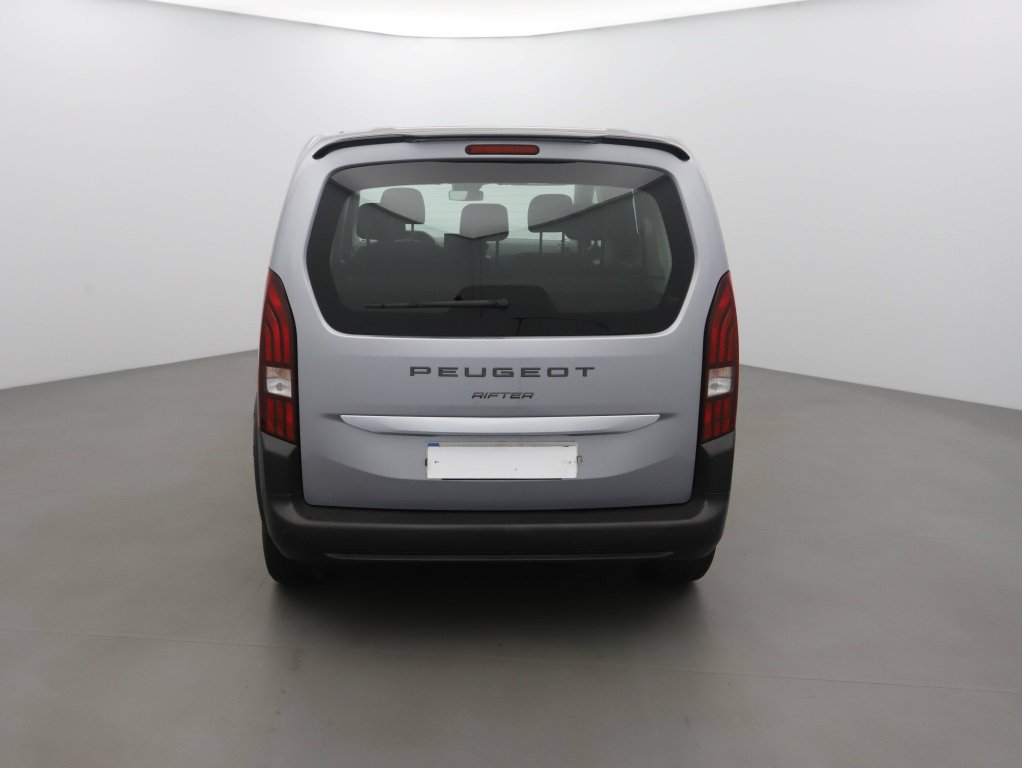 PEUGEOT RIFTER TAILLE M – 1.5 BLUEHDI 100CH S&S ALLURE 5 PLACES
