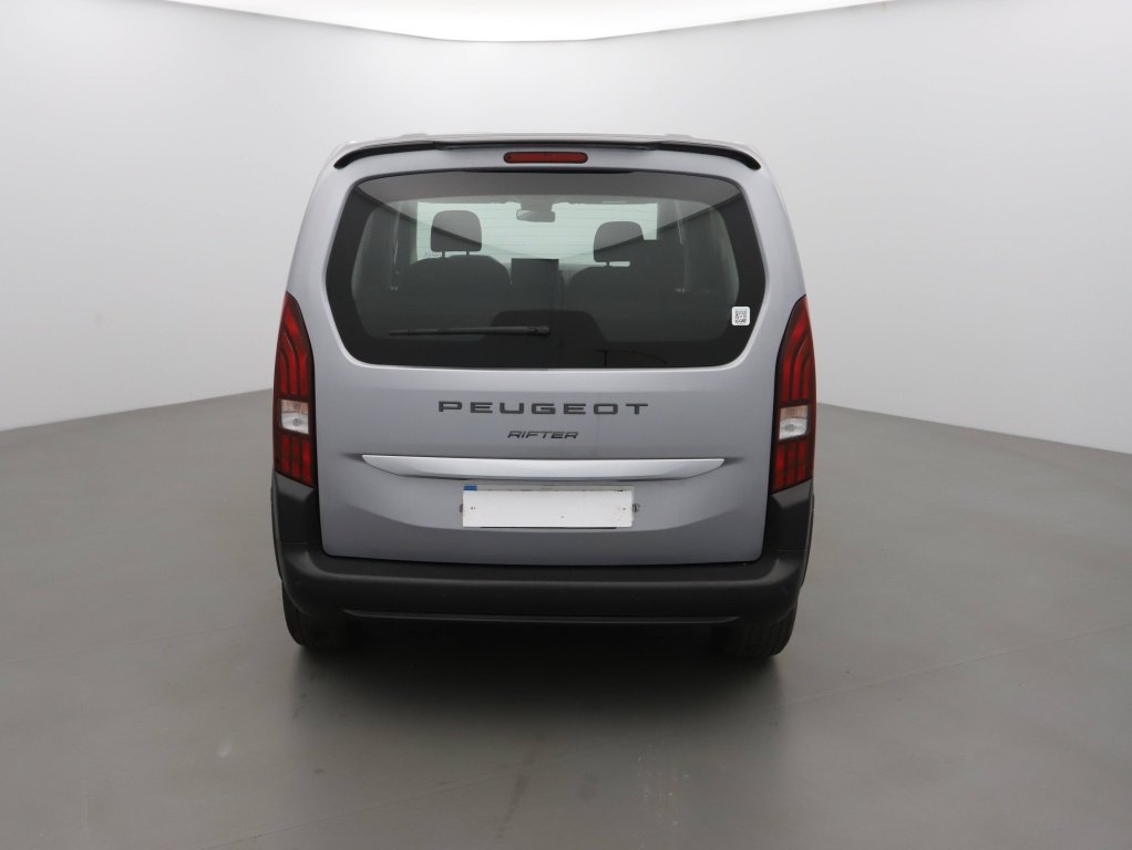 PEUGEOT RIFTER TAILLE M – 1.5 BLUEHDI 100CH S&S ALLURE 5 PLACES