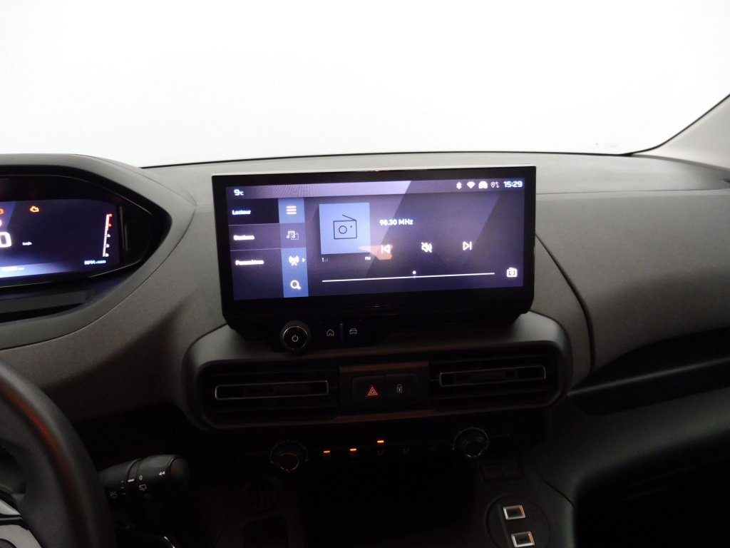 PEUGEOT RIFTER TAILLE M – 1.5 BLUEHDI 100CH S&S ALLURE 5 PLACES