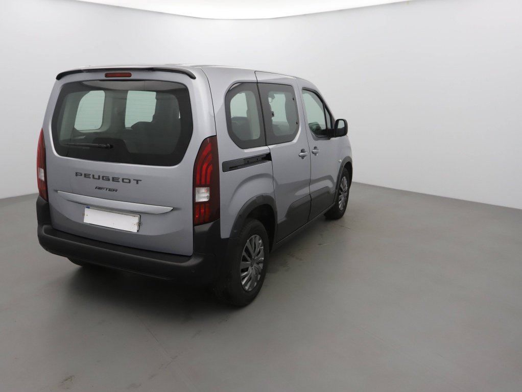 PEUGEOT RIFTER TAILLE M – 1.5 BLUEHDI 100CH S&S ALLURE 5 PLACES