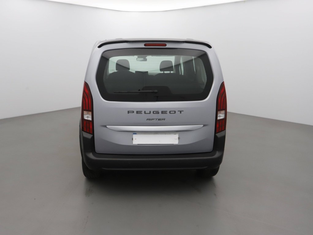 PEUGEOT RIFTER TAILLE M – 1.5 BLUEHDI 100CH S&S ALLURE 5 PLACES