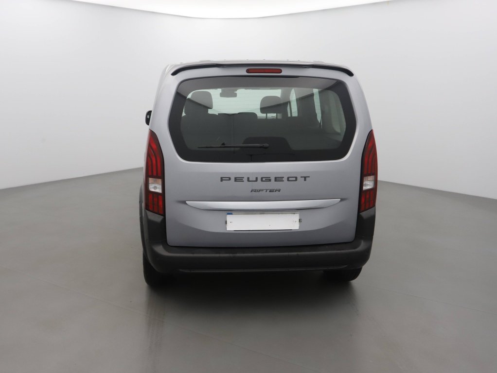 PEUGEOT RIFTER TAILLE M – 1.5 BLUEHDI 100CH S&S ALLURE 5 PLACES