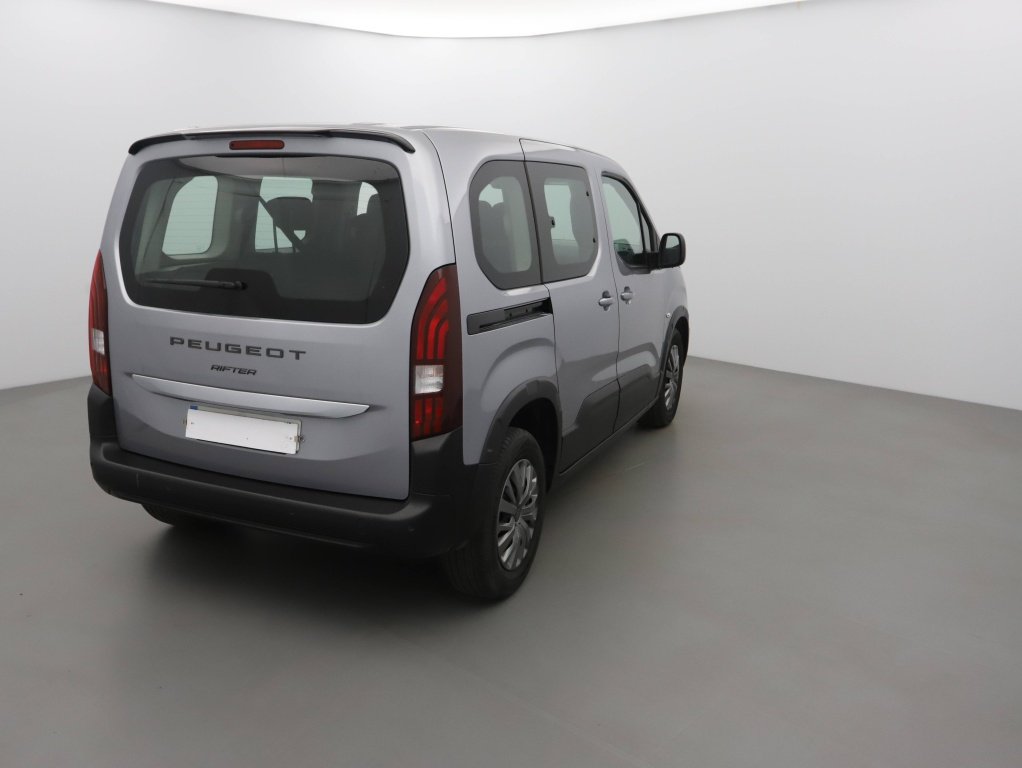 PEUGEOT RIFTER TAILLE M – 1.5 BLUEHDI 100CH S&S ALLURE 5 PLACES
