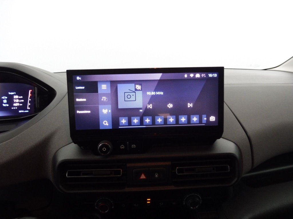 PEUGEOT RIFTER TAILLE M – 1.5 BLUEHDI 100CH S&S ALLURE 5 PLACES