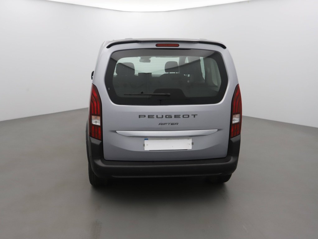 PEUGEOT RIFTER TAILLE M – 1.5 BLUEHDI 100CH S&S ALLURE 5 PLACES