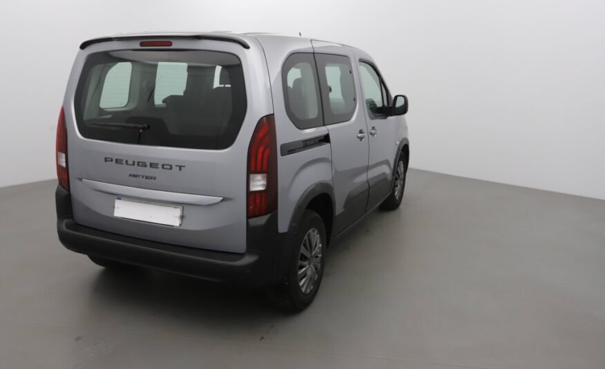 PEUGEOT RIFTER TAILLE M – 1.5 BLUEHDI 100CH S&S ALLURE 5 PLACES
