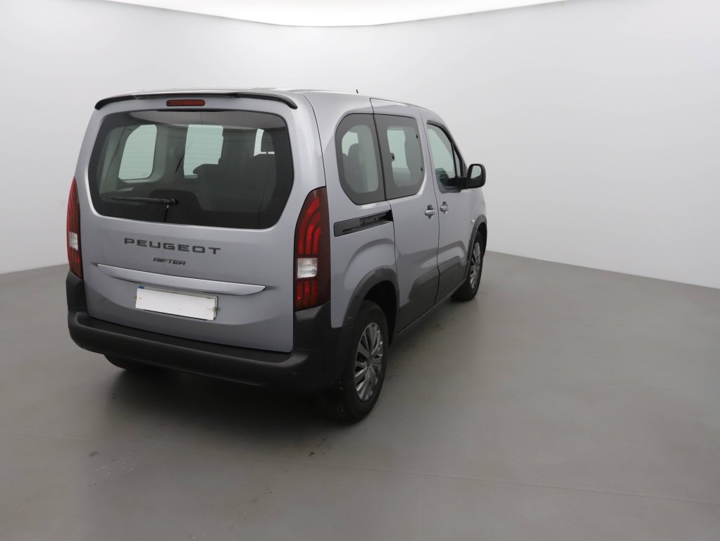 PEUGEOT RIFTER TAILLE M – 1.5 BLUEHDI 100CH S&S ALLURE 5 PLACES