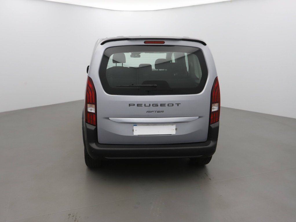 PEUGEOT RIFTER TAILLE M – 1.5 BLUEHDI 100CH S&S ALLURE 5 PLACES