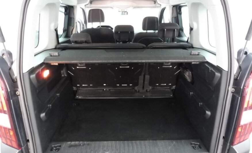 PEUGEOT RIFTER TAILLE M – 1.5 BLUEHDI 100CH S&S ALLURE 5 PLACES