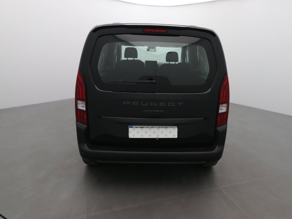 PEUGEOT RIFTER TAILLE M – 1.5 BLUEHDI 100CH S&S ALLURE 5 PLACES
