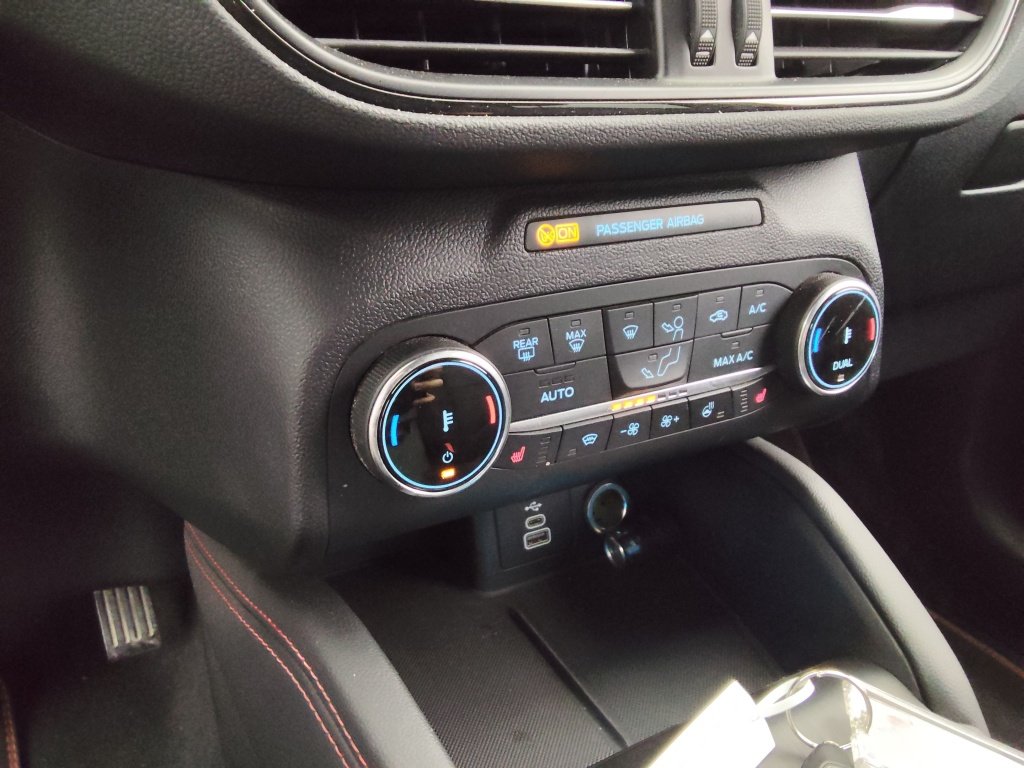 FORD KUGA 2.0 TDCI 120CH ST-LINE POWERSHIFT