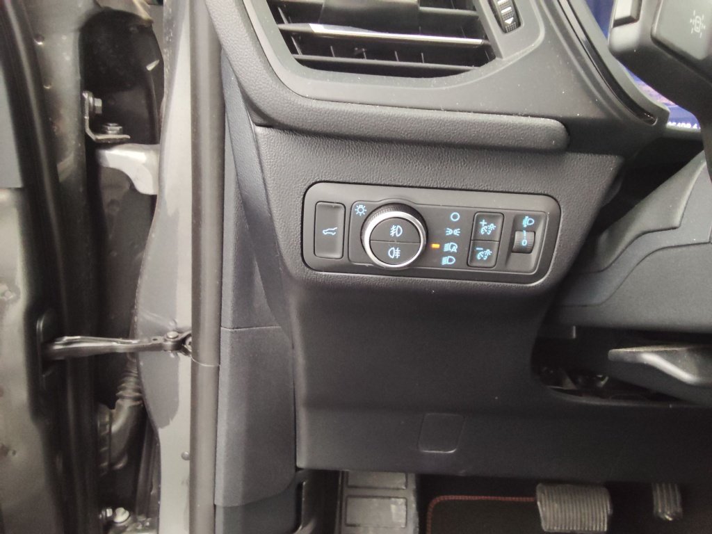 FORD KUGA 2.0 TDCI 120CH ST-LINE POWERSHIFT