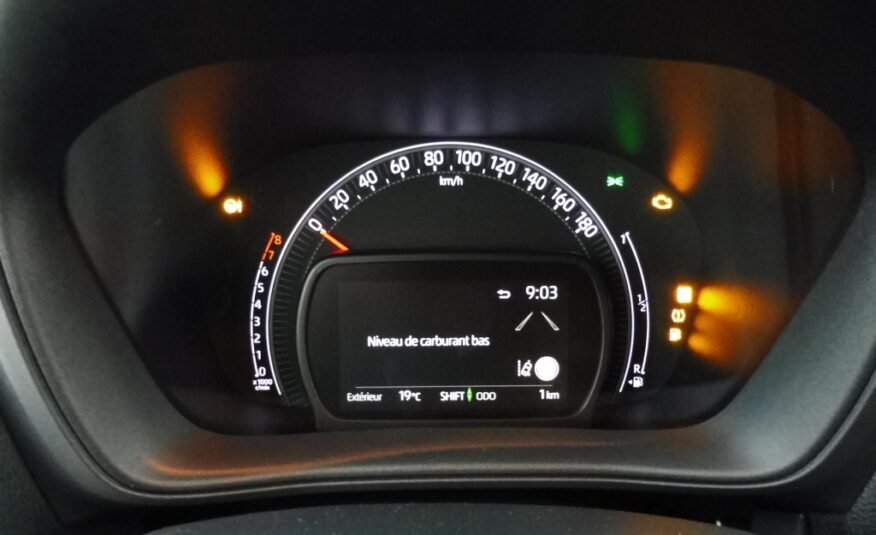 TOYOTA AYGO X 1.0 VVT-I 72CH TEAM PLAYER
