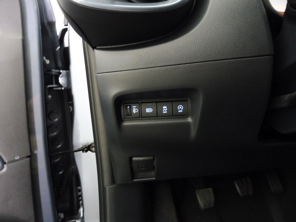 TOYOTA AYGO X 1.0 VVT-I 72CH TEAM PLAYER
