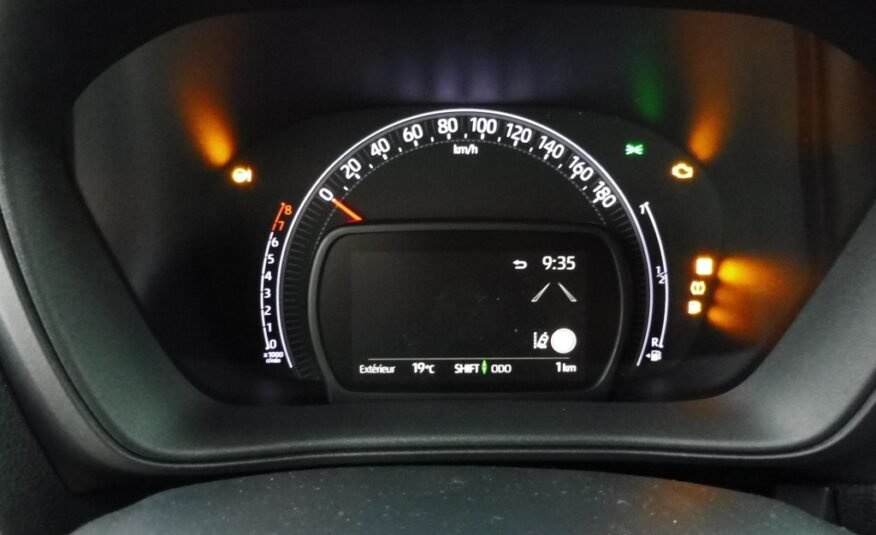 TOYOTA AYGO X 1.0 VVT-I 72CH TEAM PLAYER