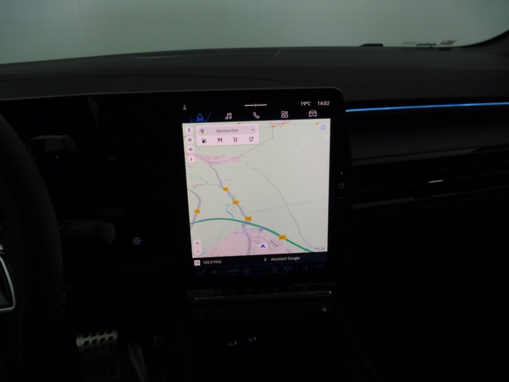 RENAULT RAFALE 1.2 E-TECH FULL HYBRID 200CH ESPRIT ALPINE – 25