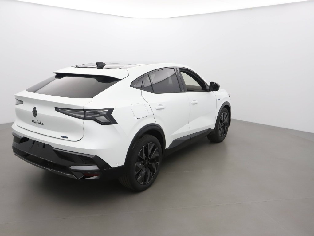 RENAULT RAFALE 1.2 E-TECH FULL HYBRID 200CH ESPRIT ALPINE – 25