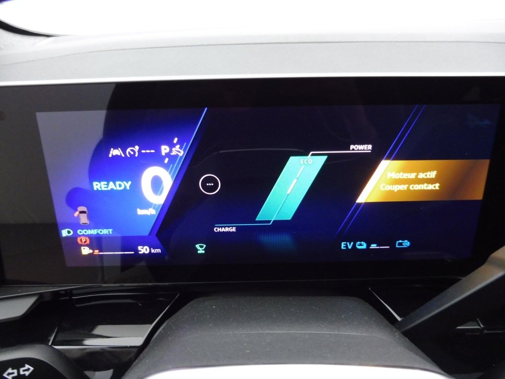 RENAULT RAFALE 1.2 E-TECH FULL HYBRID 200CH ESPRIT ALPINE – 25