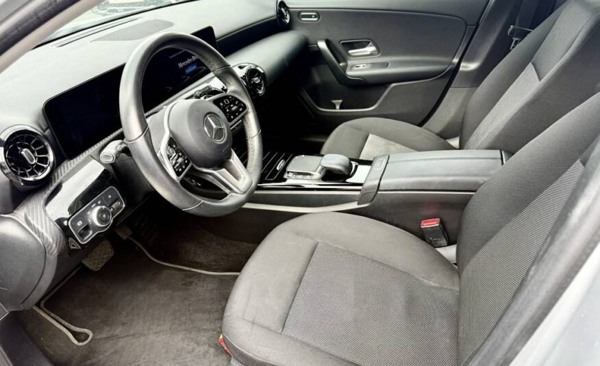 MERCEDES CLASSE A IV 180 D BUSINESS LINE 8G-DCT
