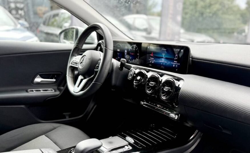 MERCEDES CLASSE A IV 180 D BUSINESS LINE 8G-DCT
