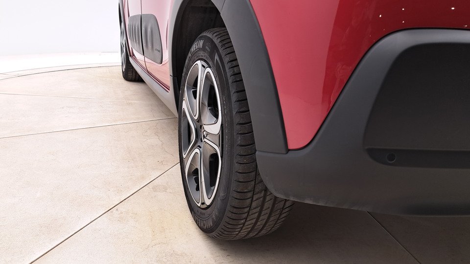 Citroen C3 1.2 PureTech VTi S&S 110ch SHINE