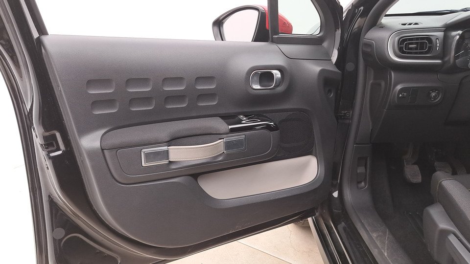Citroen C3 1.2 PureTech S&S 83ch SHINE