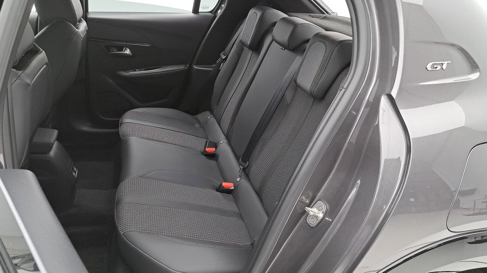 Peugeot 208 1.2 PureTech S&S 130ch GT