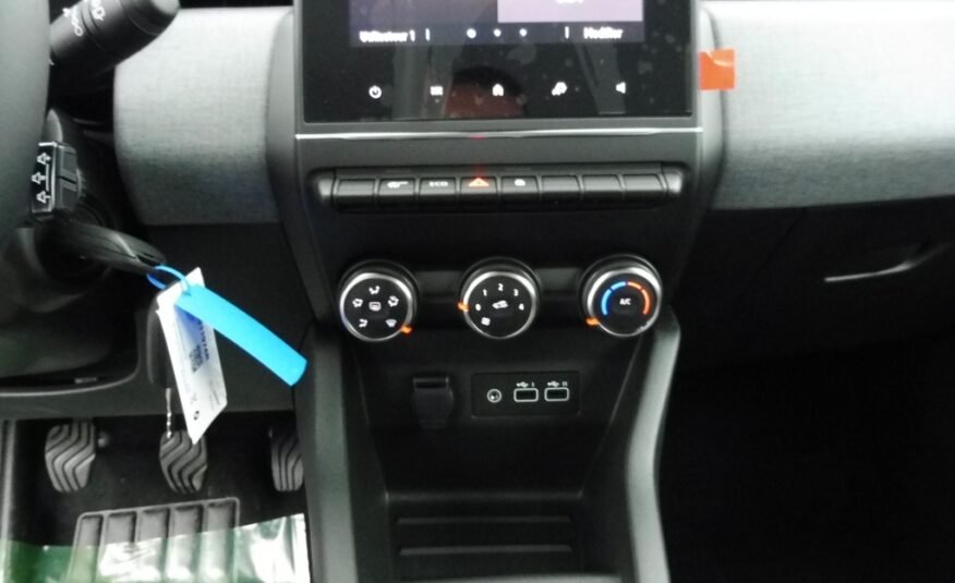 RENAULT Clio 1.5 BLUE DCI 100CH EVOLUTION