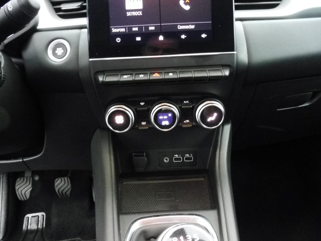 RENAULT Captur 1.0 TCE 90CH TECHNO