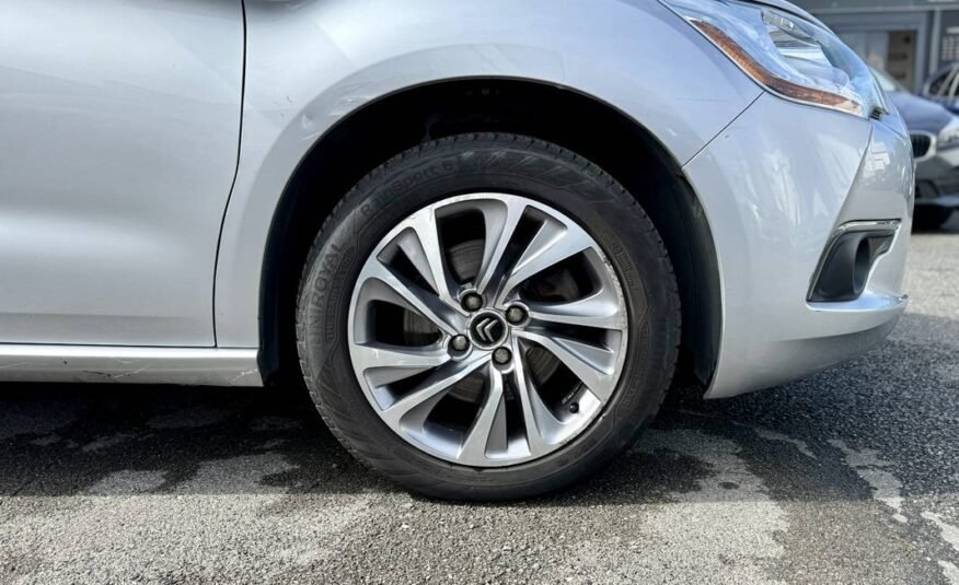 CITROEN DS4 2.0 HDi135 So Chic