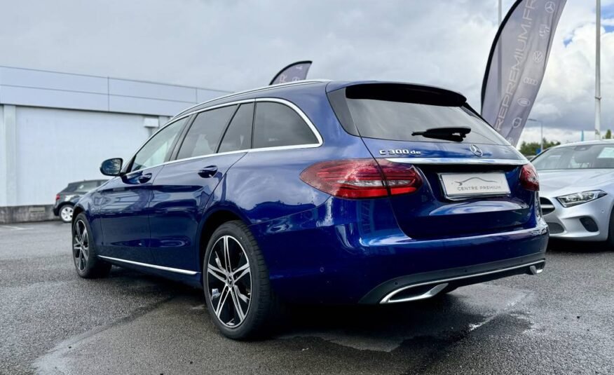MERCEDES C300 2021