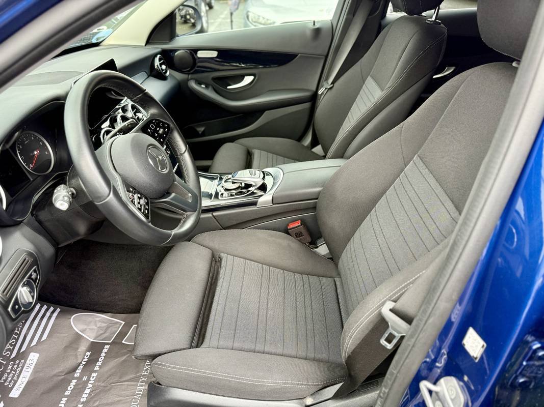 MERCEDES C300 2021